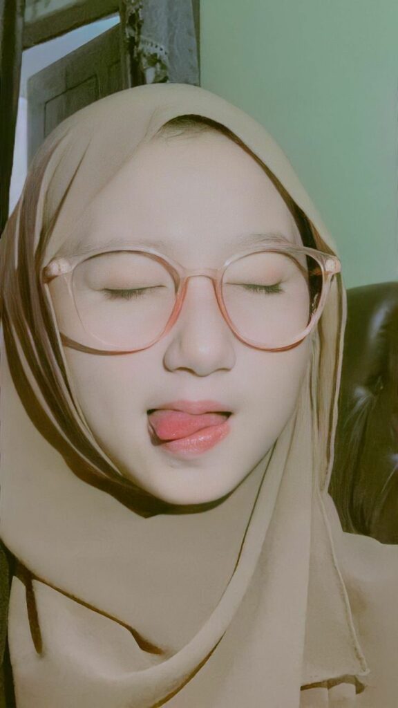 Viral Indo Video Bochil Cantik Berhijab mulus pamer boba New Viral Terbaru 2025